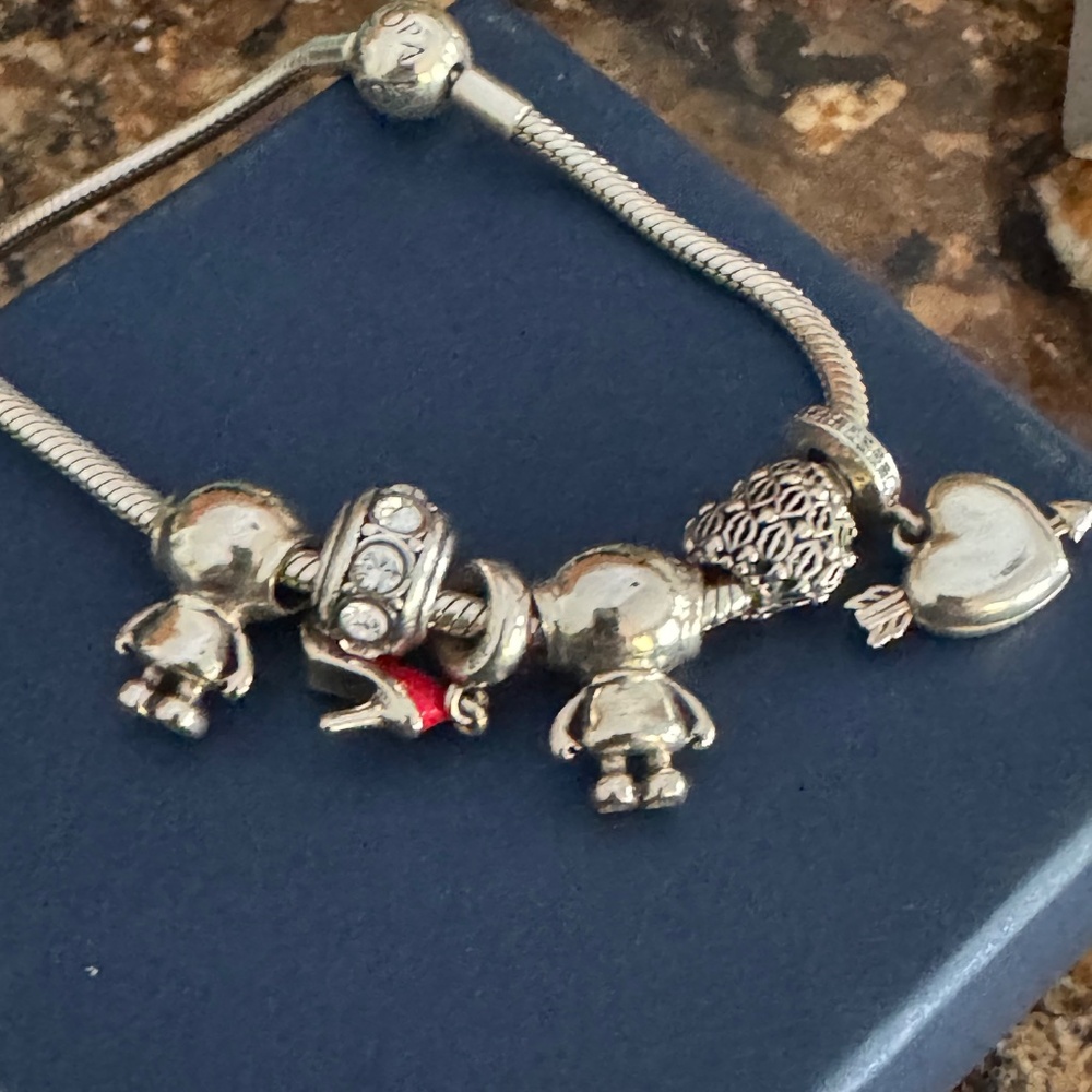 Pandora Charm Bracelet Silver with 6 charms - Picture 8 of 8